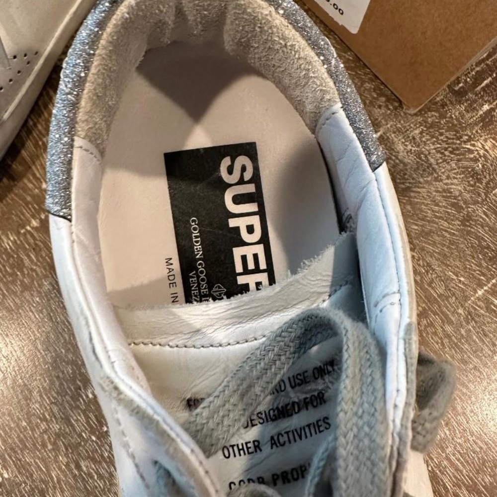 Golden Goose Women's Sneaker Size 36 - Picture 6 of 7